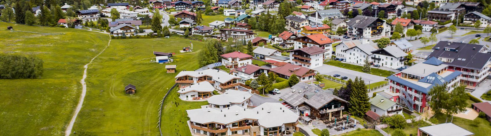 Drohnenaufnahme der Chalets