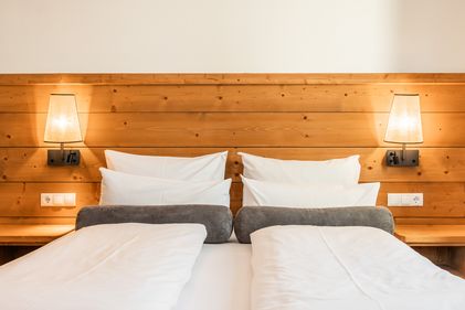 Doppelbett Löwenchalet Seefeld