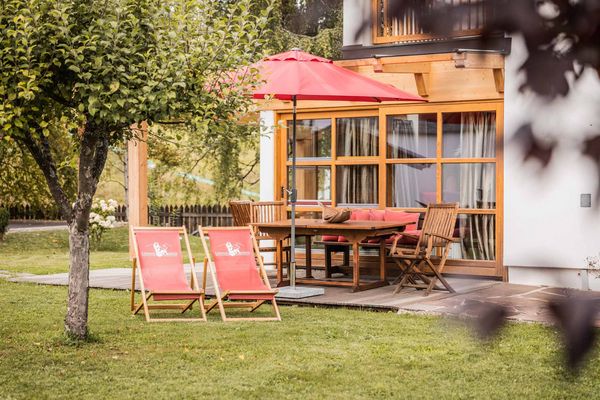 Chalet mit Terrasse und Garten