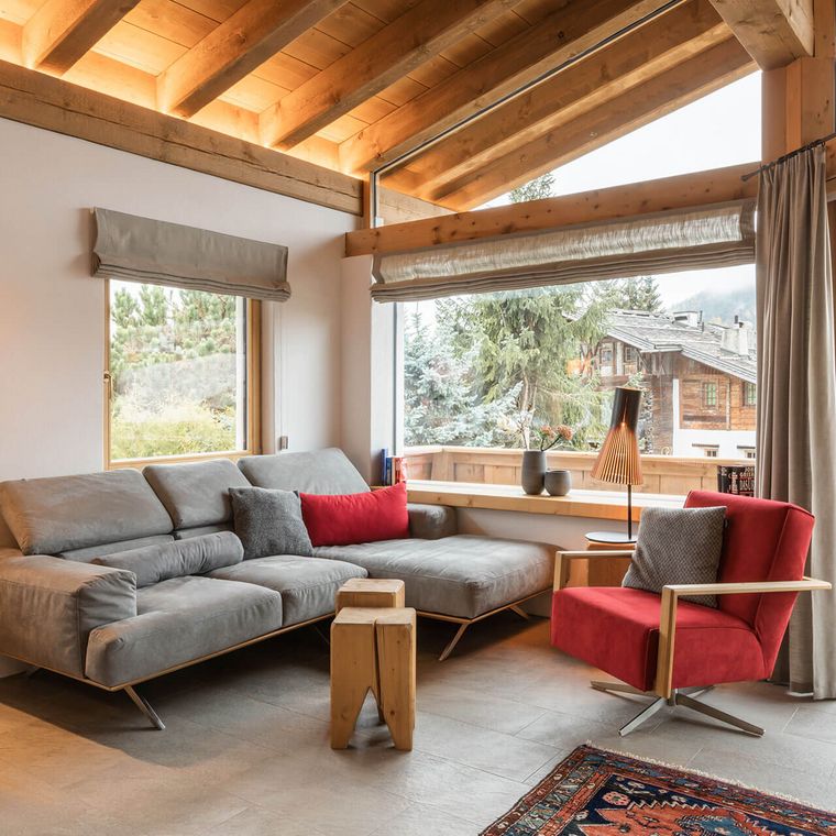 Heller Wohnraum im Löwenchalet
