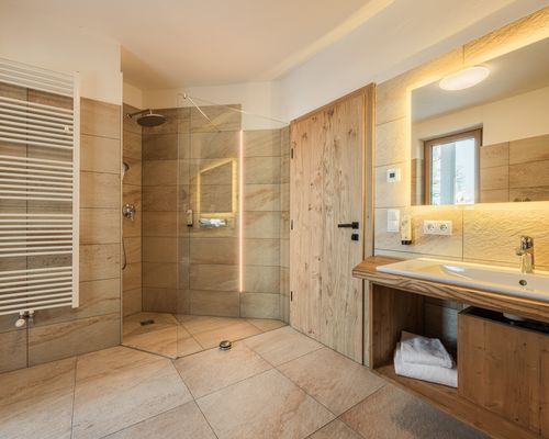 Badezimmer Löwenchalet Seefeld